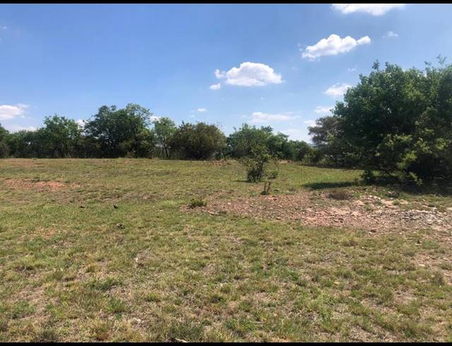 LAND FOR SALE IN WATERLAKE FARM LIFESTYLE ESTATE
